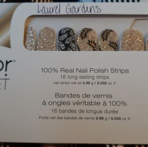 Color Street RETIRED Laurel Garde